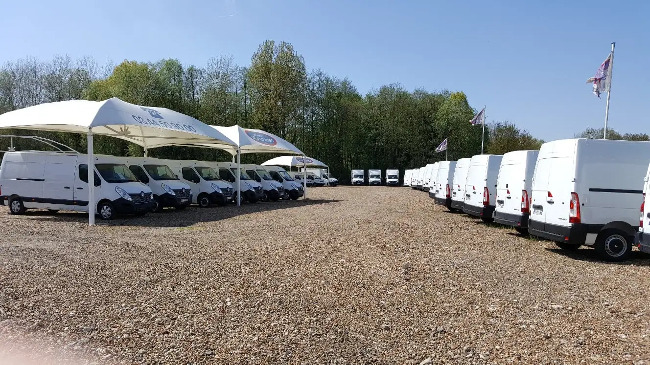 Parking utilitaire : comment trouver un parking adapté facilement ?