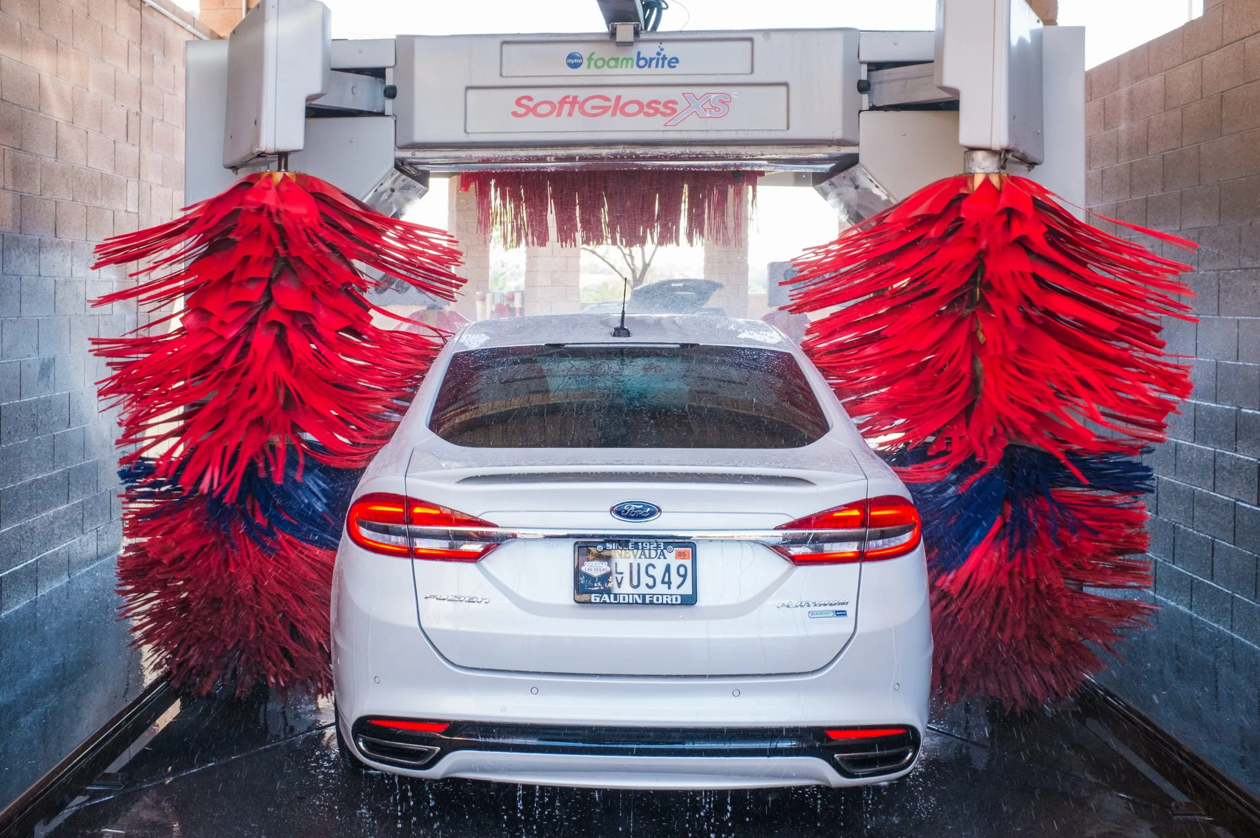 Lavage auto : tout ce qu’il faut savoir pour prendre soin de sa carrosserie