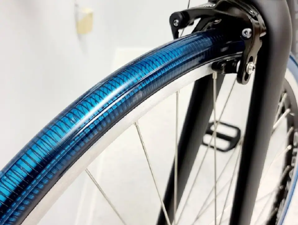 Chers cyclistes, les pneus crevés, c'est de l’histoire ancienne !