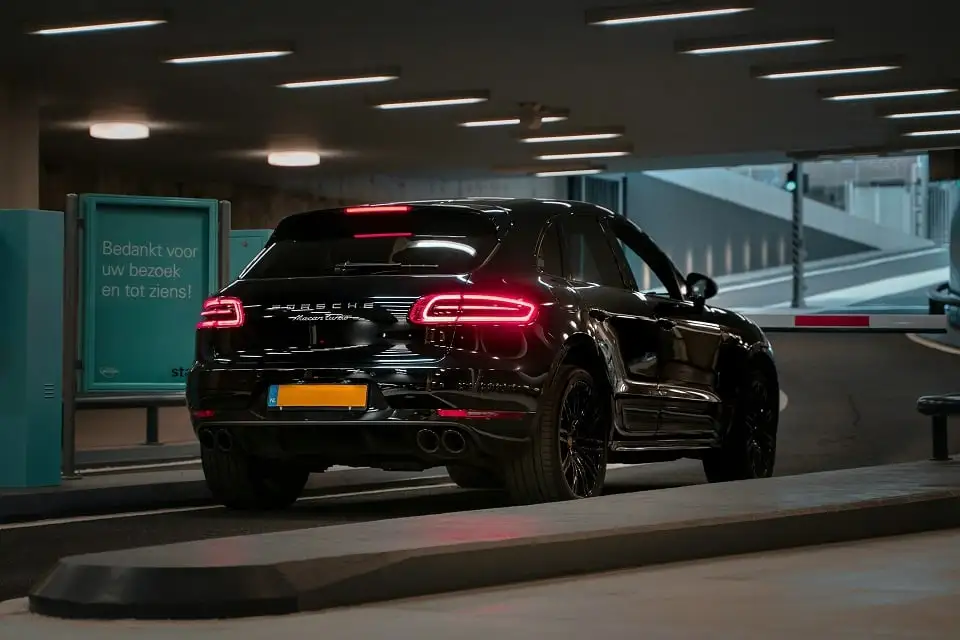 Paris : la taxe de stationnement pour les SUV a été votée