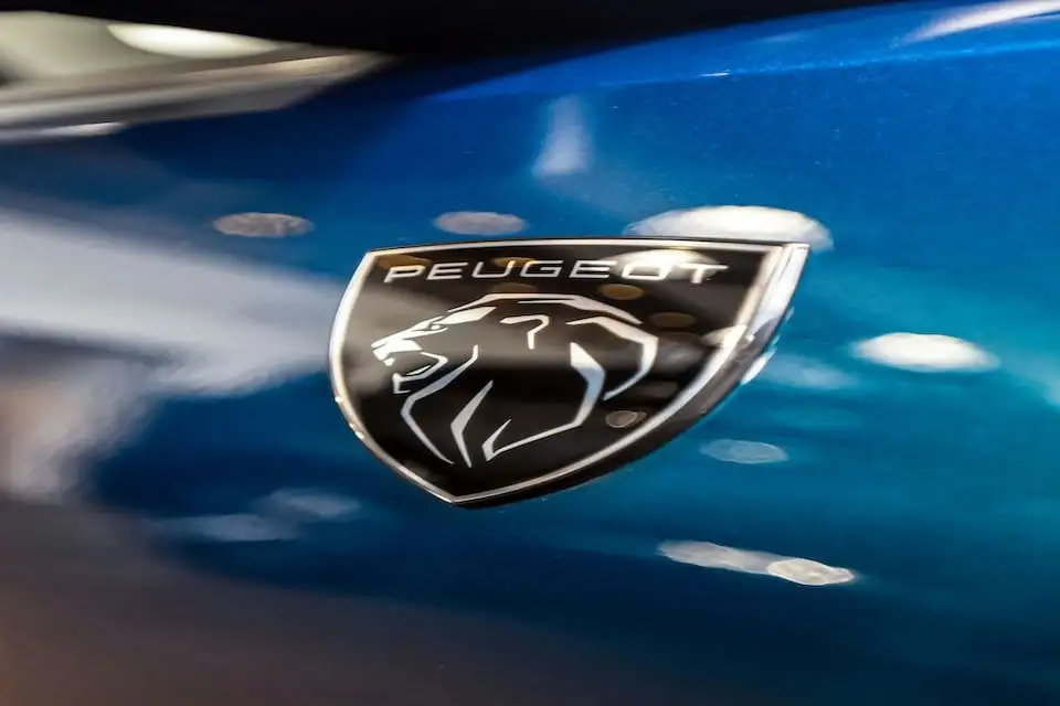 Les nouveaux SUV électriques de Peugeot battent des records !