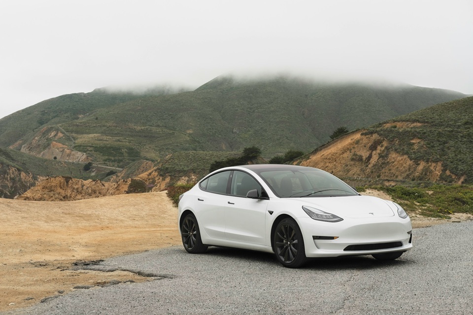 La carte grise devient payante pour les véhicules électriques !
