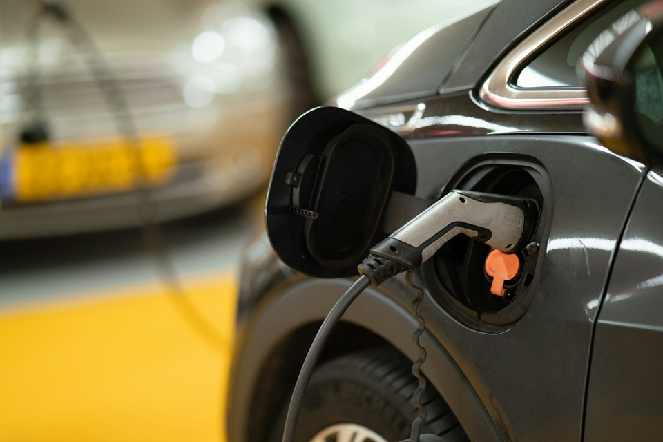 Recharge : bientôt des heures “super creuses” moins chères ?
