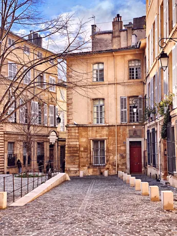 Location parking Aix-les-Bains