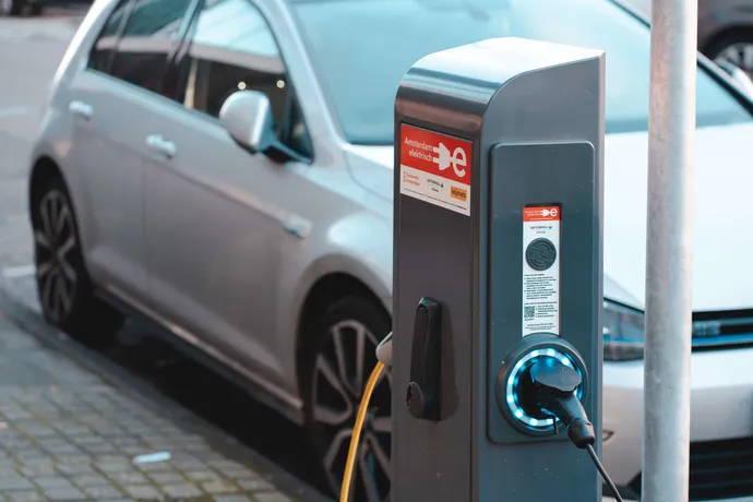 trouver une borne de recharge publique
