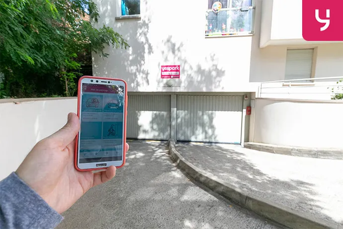 location parking aout Asnières sur seine