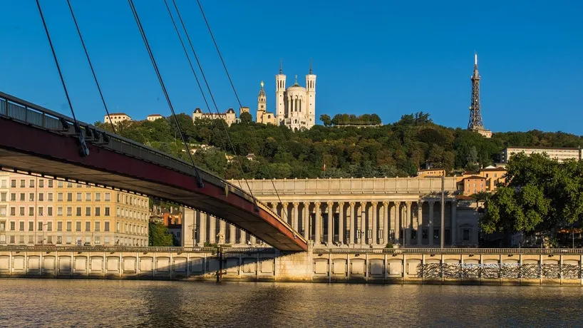 borne de recharge lyon carte